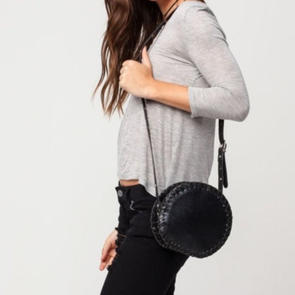 Circus by Sam Edelman Black Crossbody shoulder  Bag  $118  NEW - Picture 2 of 5